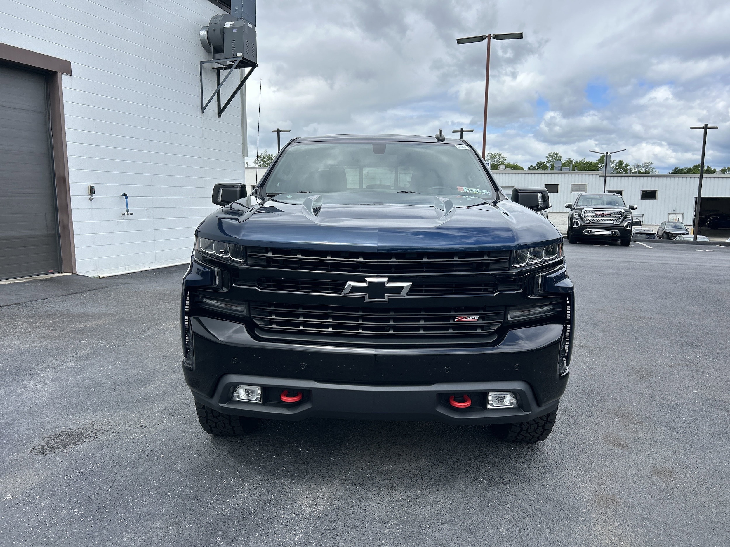 Used 2019 Chevrolet Silverado 1500 LT Trail Boss with VIN 3GCPYFEDXKG149004 for sale in Doylestown, PA