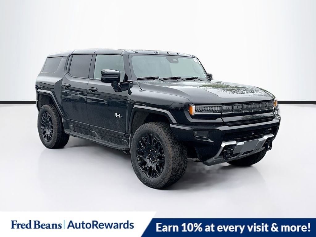 2026 GMC Hummer EV 2X SUV's photo