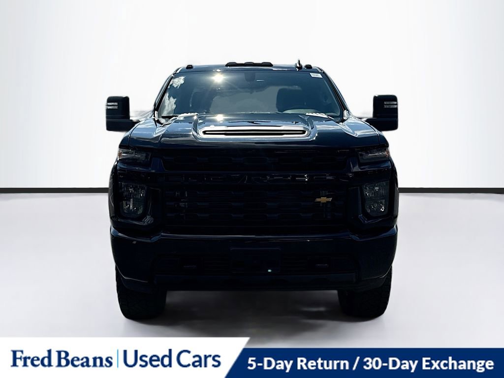 2023 Chevrolet Silverado 2500HD Custom photo 2
