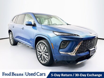 2025 Buick Enclave Avenir SUV