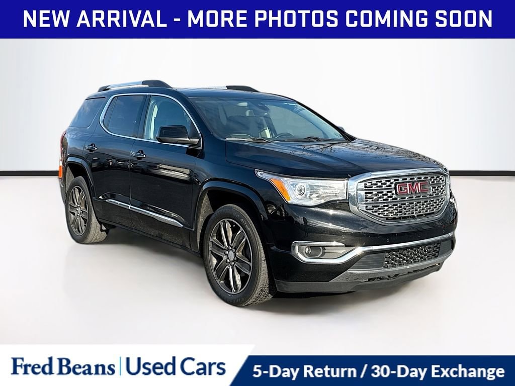 2019 GMC Acadia Denali's photo