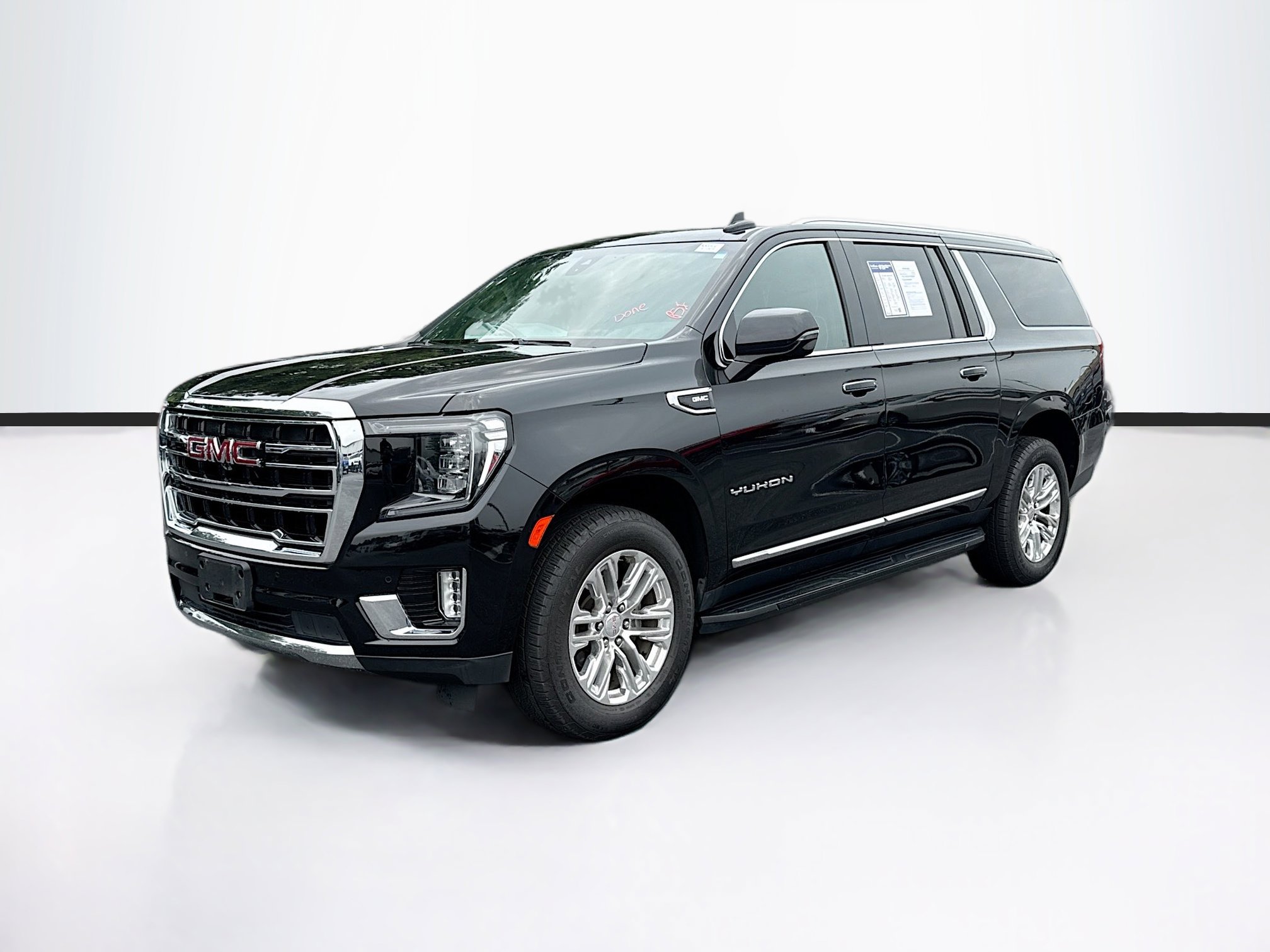 2021 Gmc Yukon XL SLT photo 2