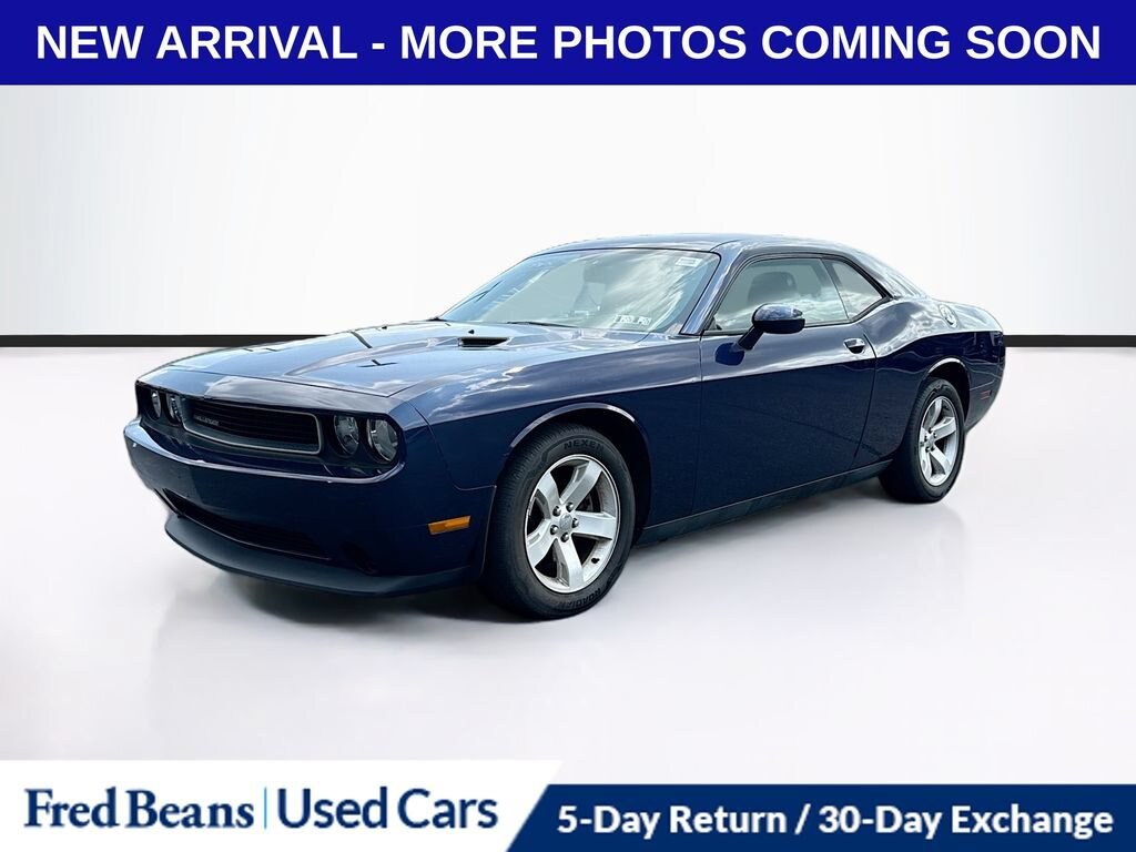Used 2014 Dodge Challenger SXT