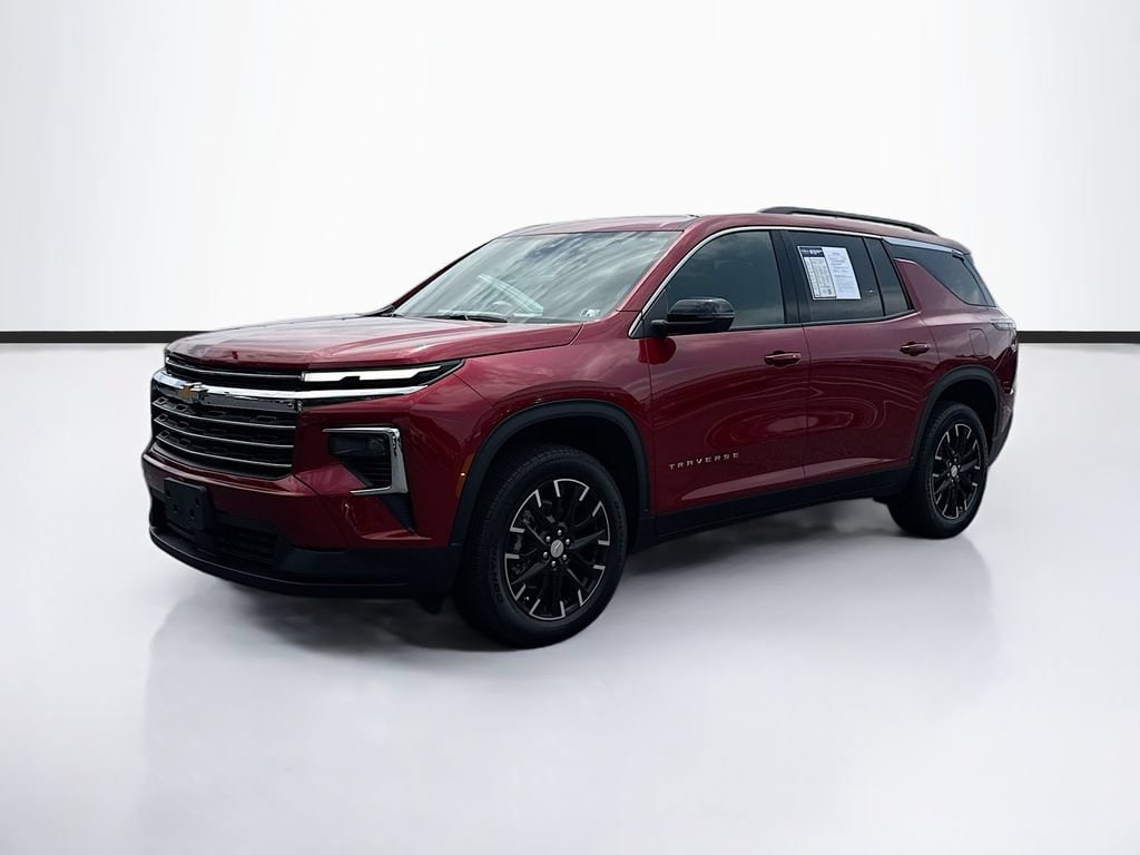 Used 2026 Chevrolet Traverse LT SUV