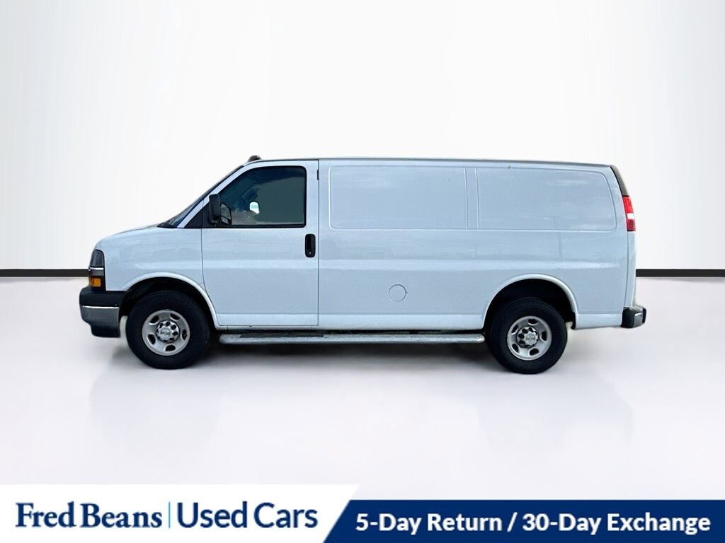 2024 Chevrolet Express Cargo 2500 Van photo 2