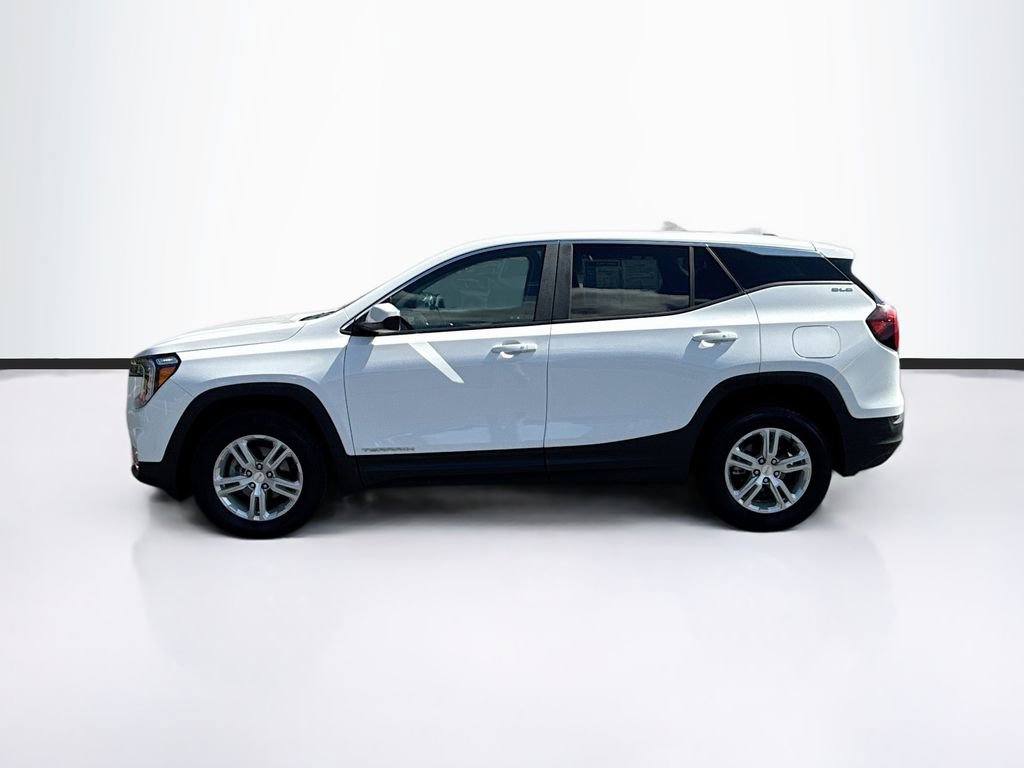 2023 Gmc Terrain SLE photo 3