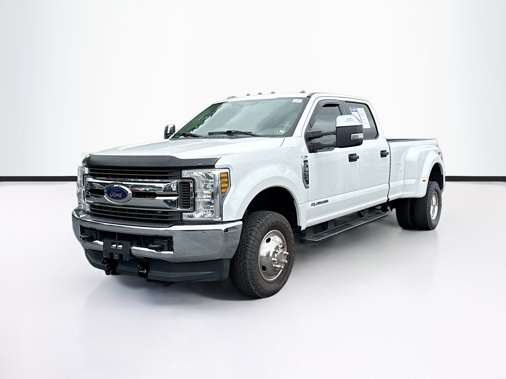 2019 Ford F-350 XL photo 3