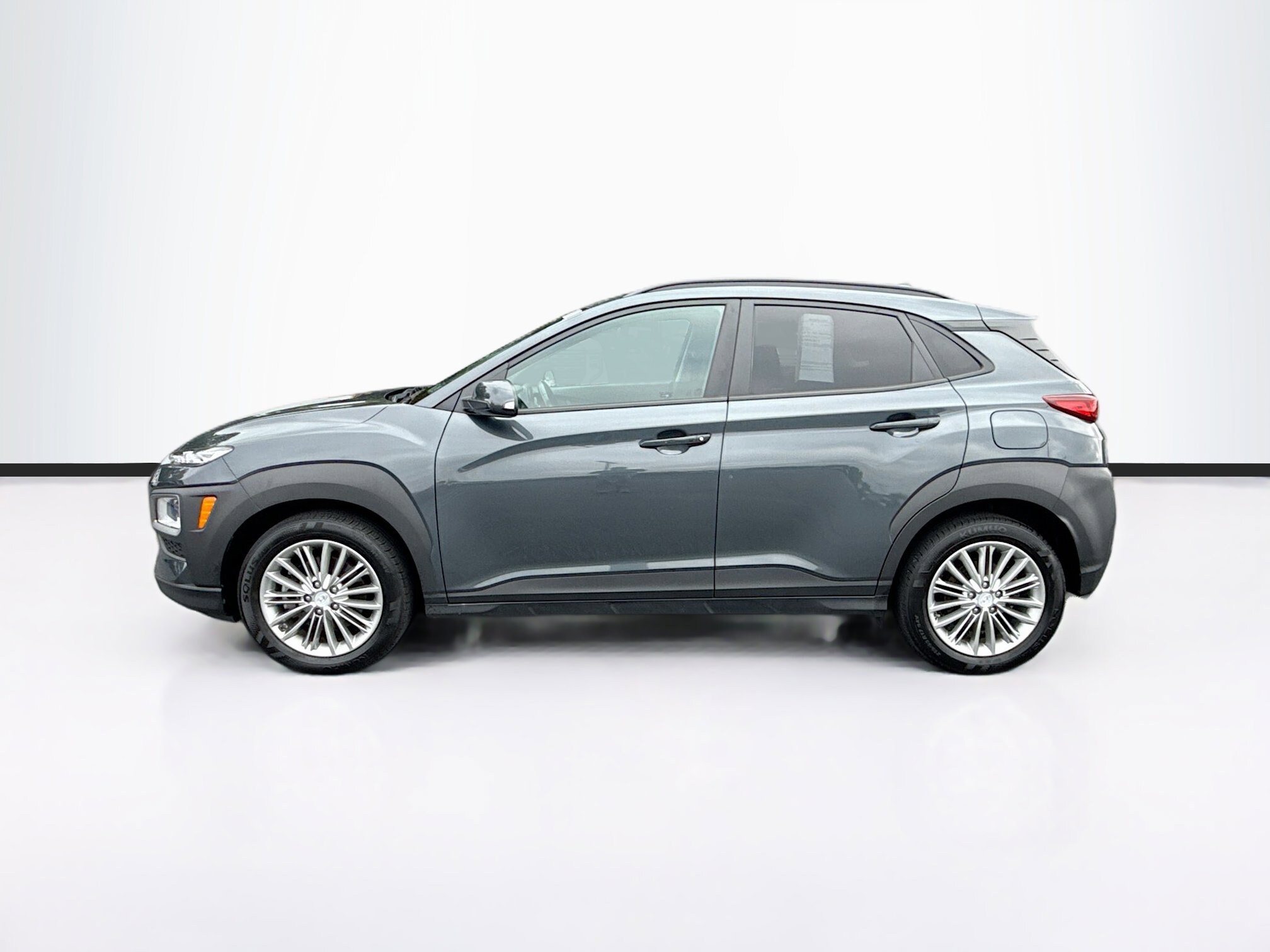 2021 Hyundai Kona SEL Plus photo 4
