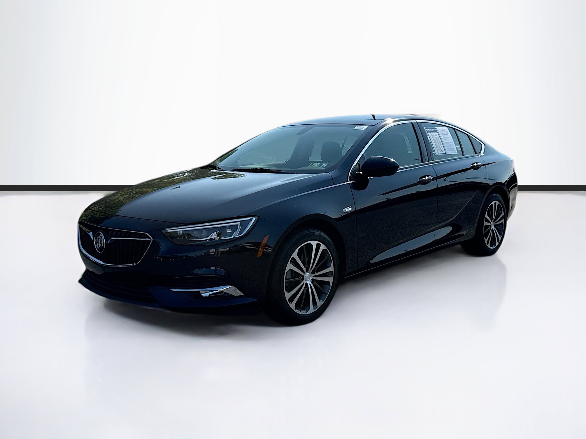 2019 Buick Regal Sportback Essence photo 3