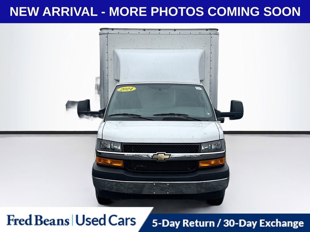 Used 2024 Chevrolet Express Cutaway 3500 1WT Cutaway Van