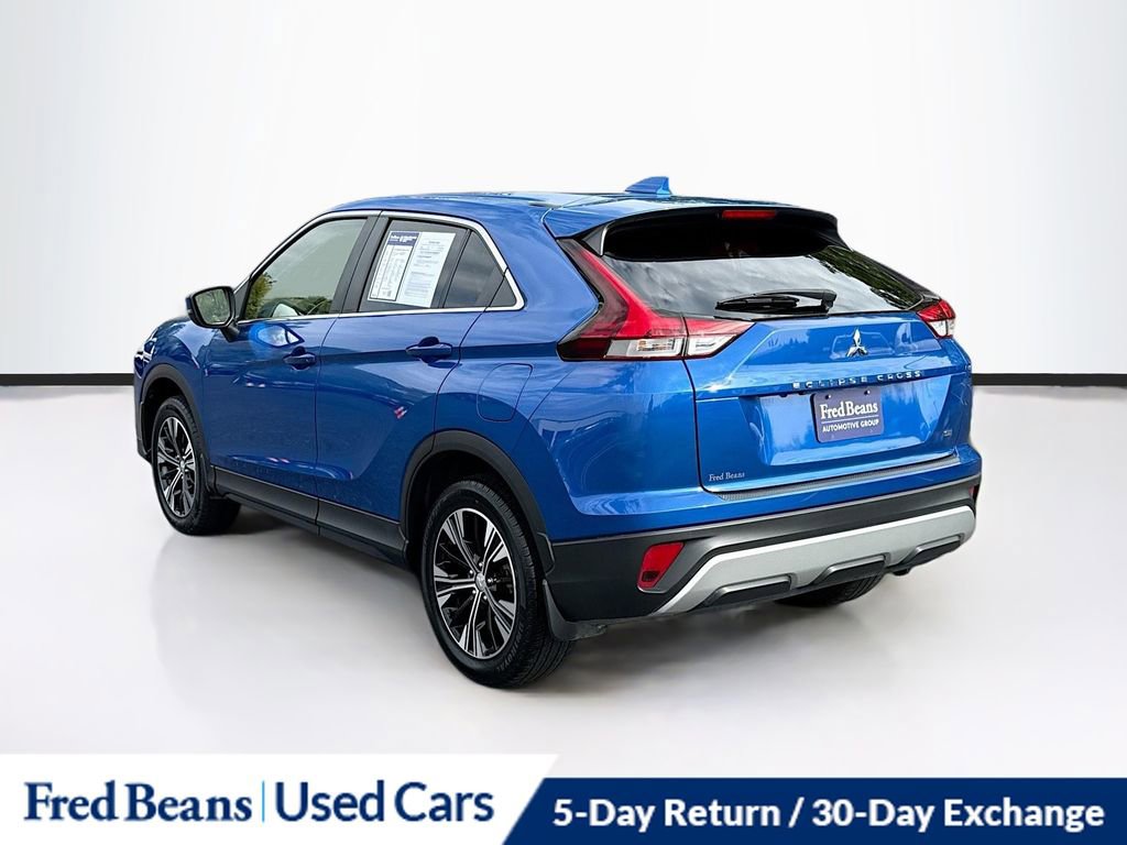 2022 Mitsubishi Eclipse Cross SE photo 4