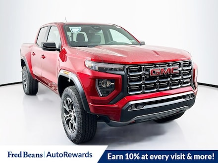 2025 GMC Canyon AT4 Truck