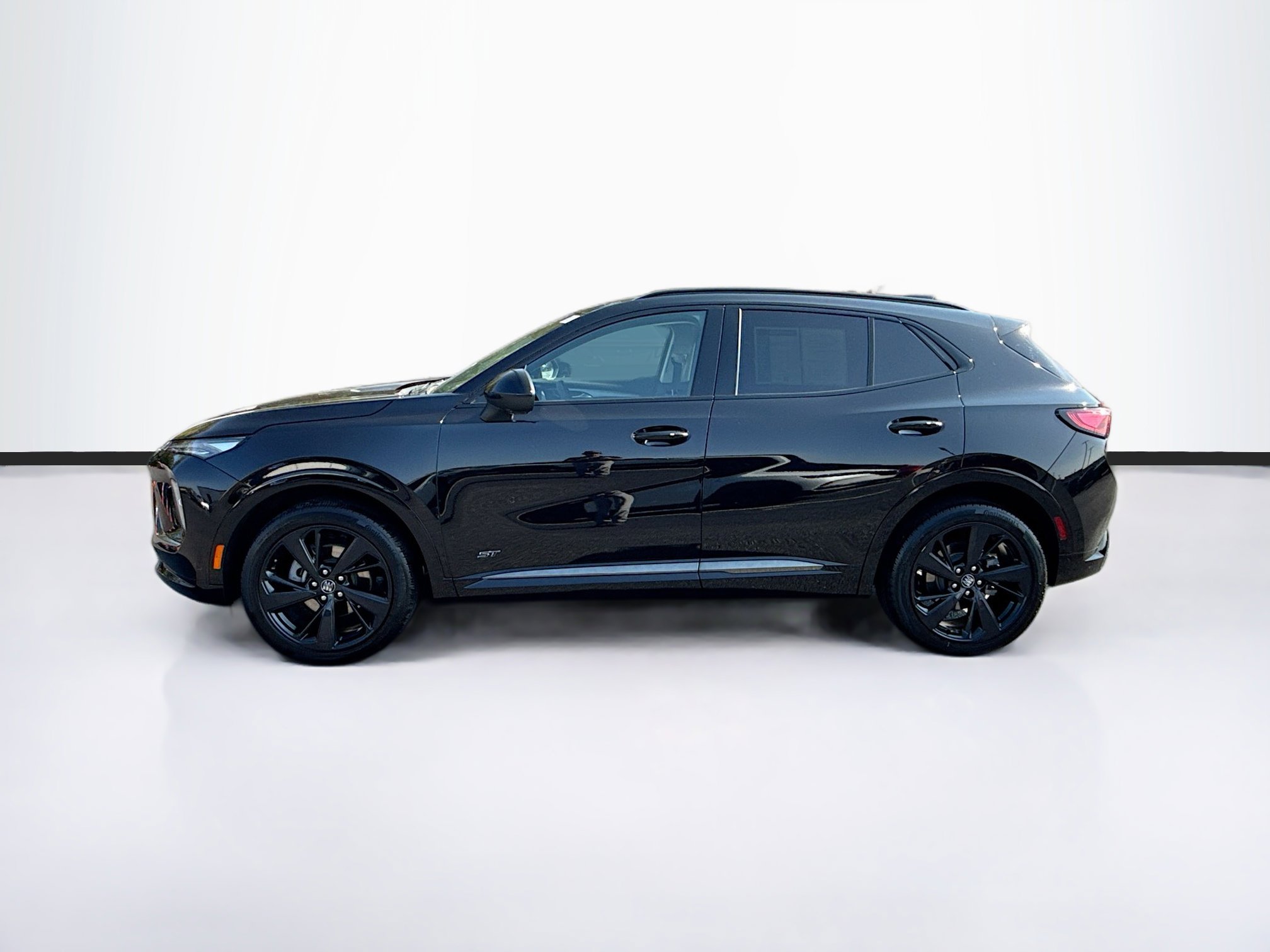 2024 Buick Envision Sport Touring photo 4
