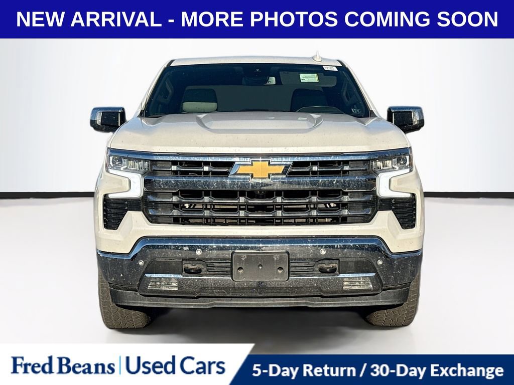 2022 Chevrolet Silverado 1500 LTZ photo 2
