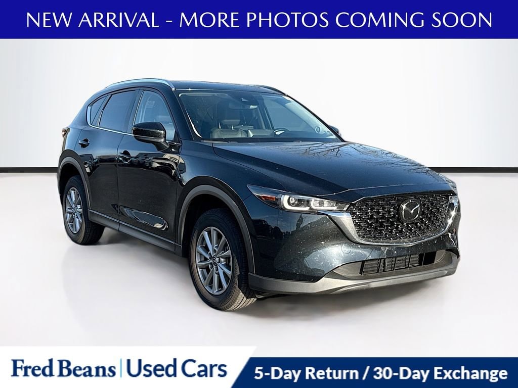2023 Mazda CX-5 S Preferred package's photo