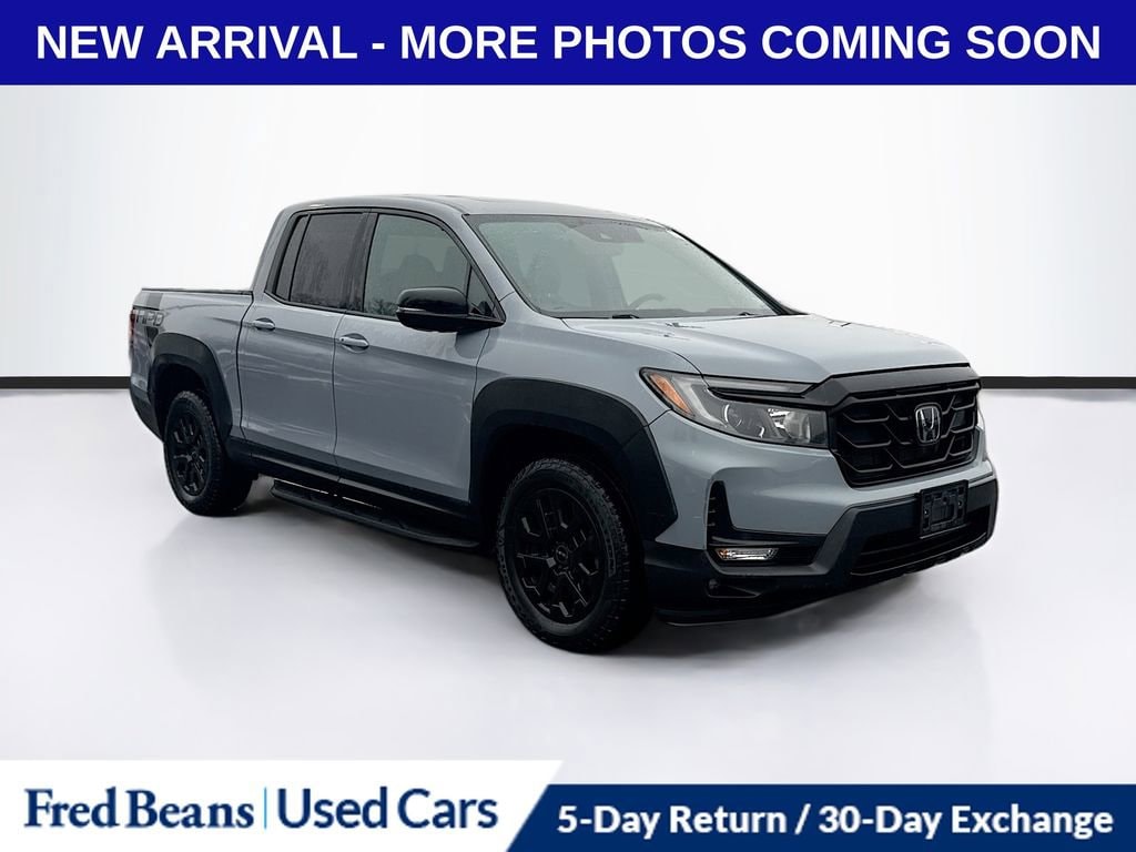 2022 Honda Ridgeline Black Edition's photo