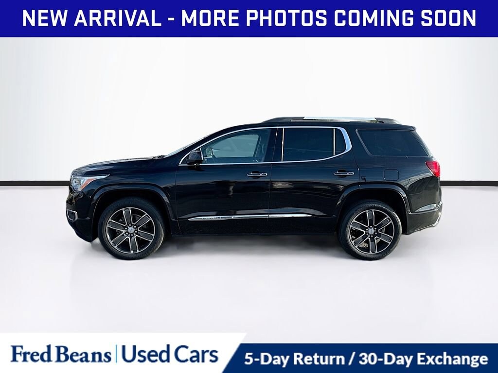 2019 Gmc Acadia Denali photo 2