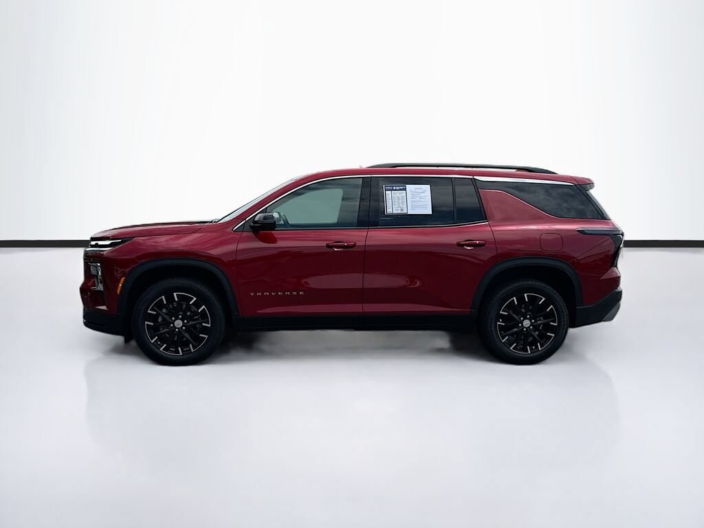 Used 2026 Chevrolet Traverse LT SUV