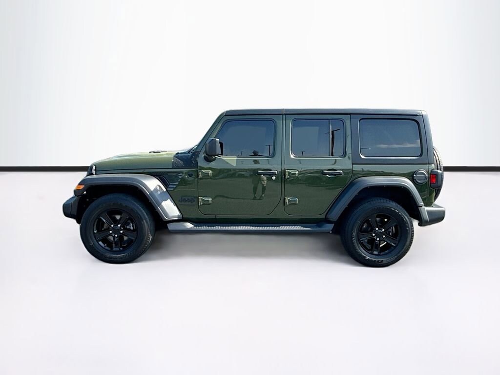 Used 2022 Jeep Wrangler Unlimited Sport Altitude