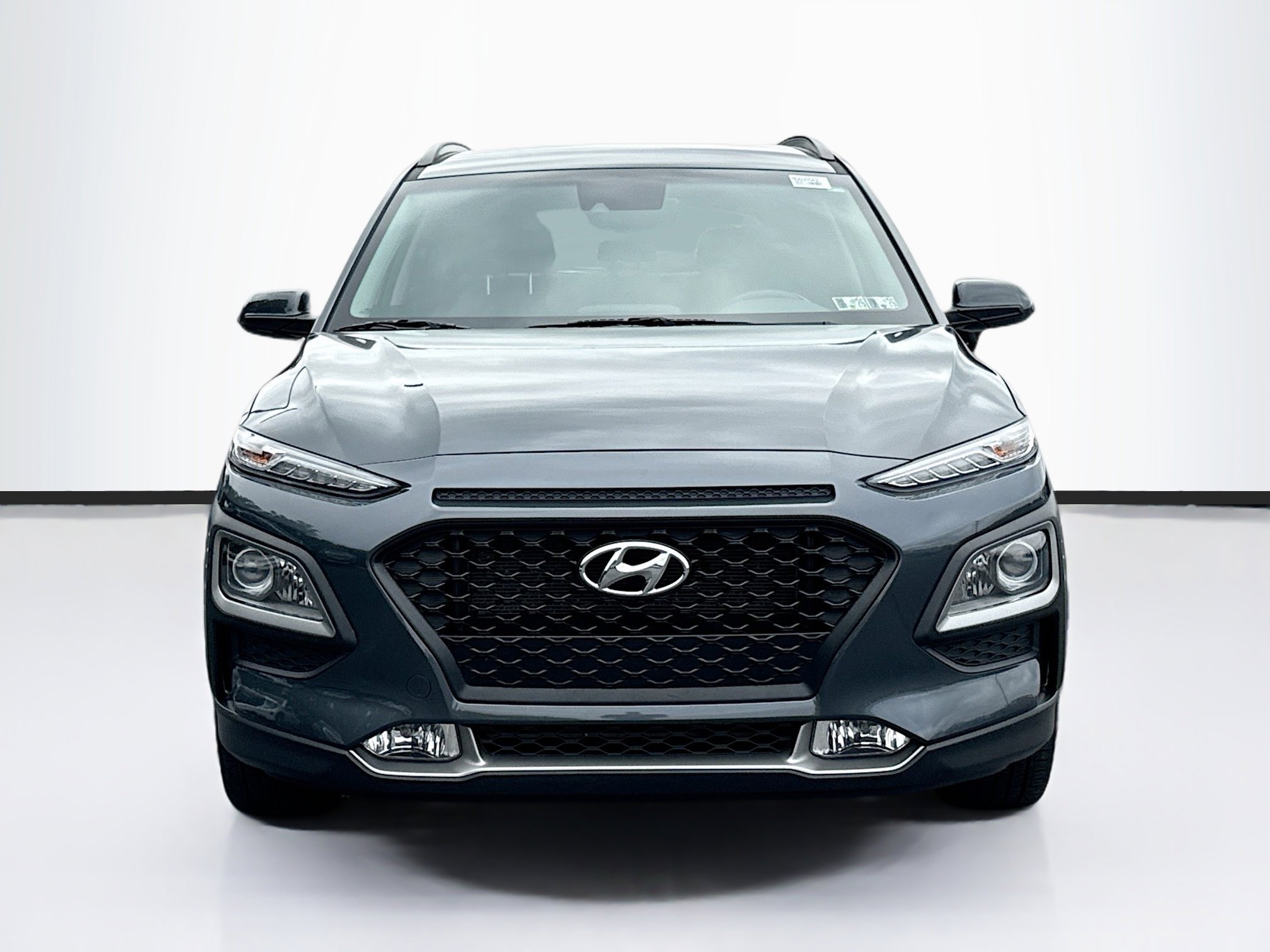 2021 Hyundai Kona SEL Plus photo 2