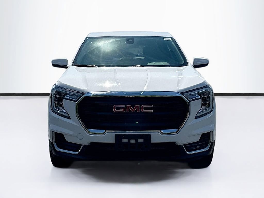 Used 2023 GMC Terrain SLE SUV