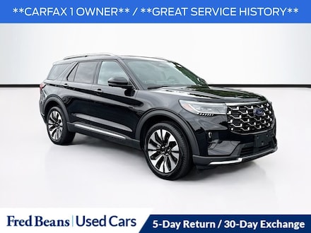 2025 Ford Explorer Platinum