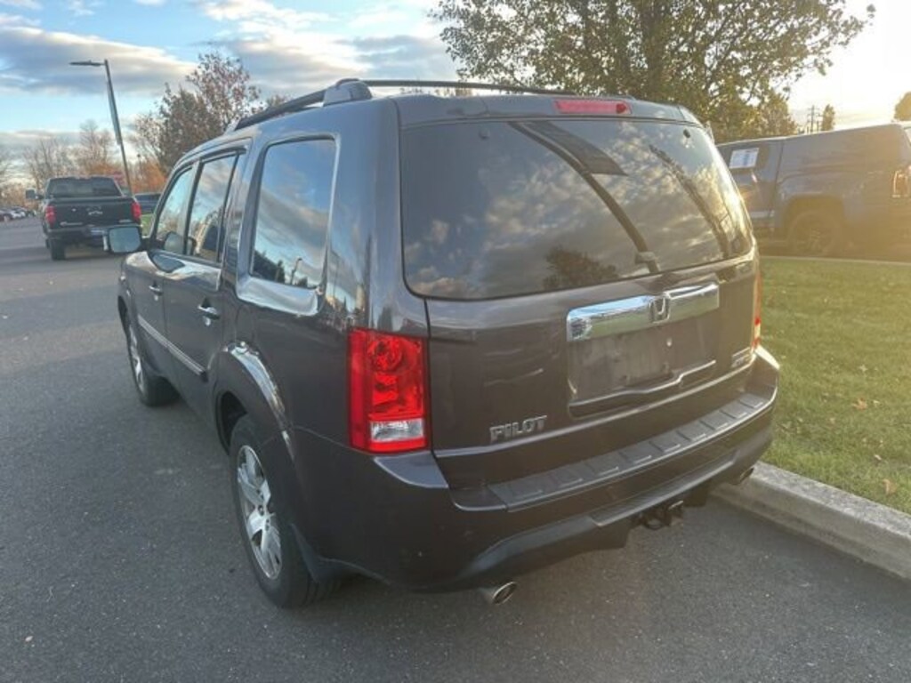 Used 2014 Honda Pilot Touring SUV