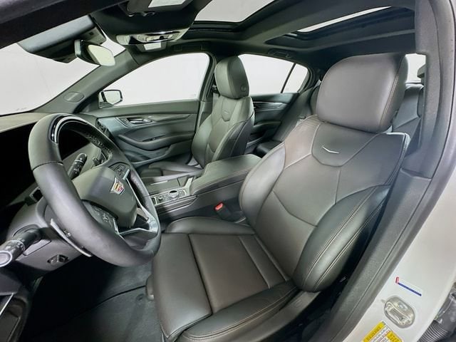 2025 Cadillac CT5 Sport - Photo 18