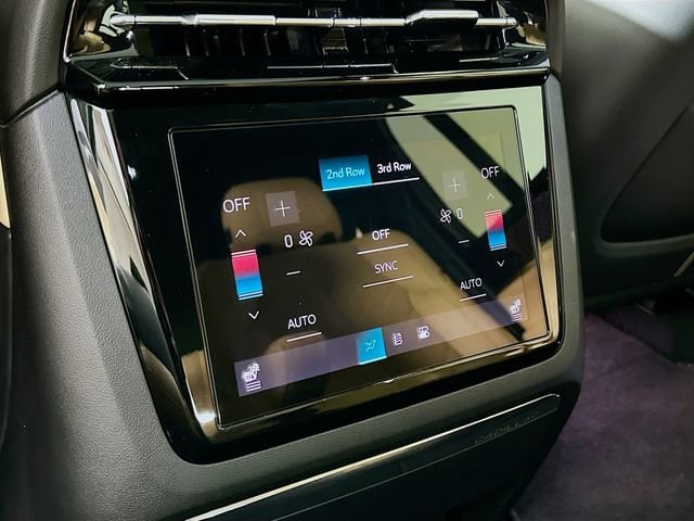 2025 Cadillac Escalade IQ Sport 2 - Photo 16