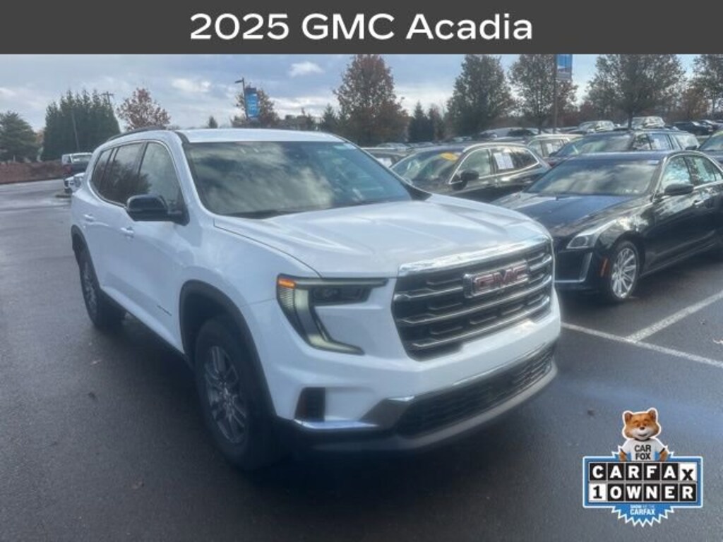 Used 2025 GMC Acadia Elevation SUV