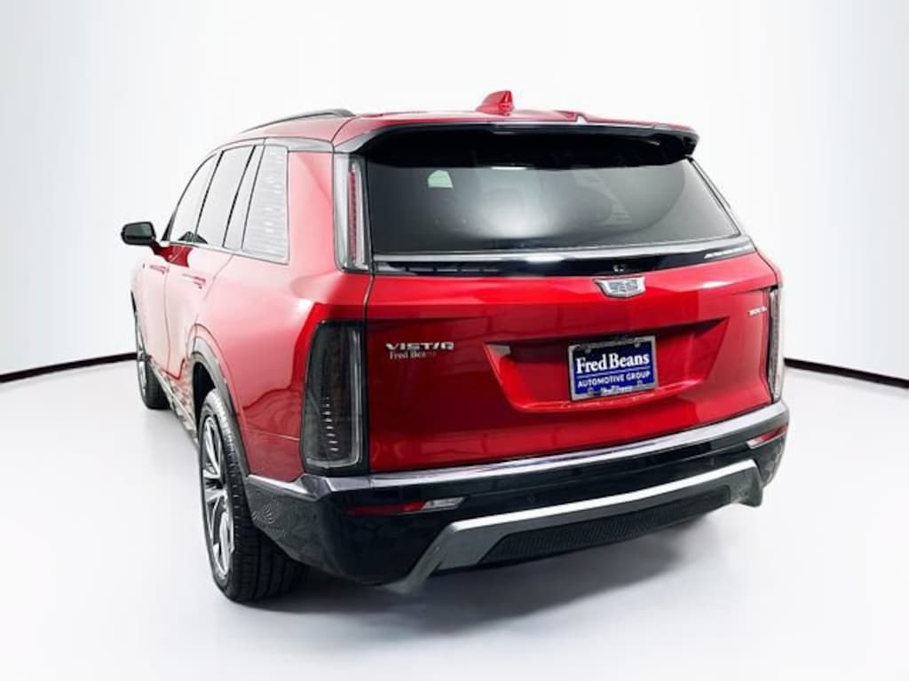 New 2026 CADILLAC VISTIQ Sport SUV