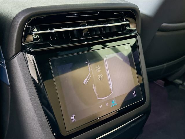 2025 Cadillac Escalade IQ Luxury 2 - Photo 16