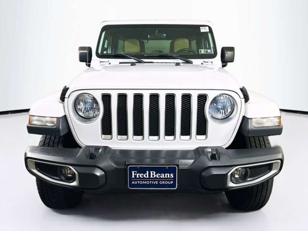 Used 2018 Jeep Wrangler Unlimited Sahara 4x4 SUV