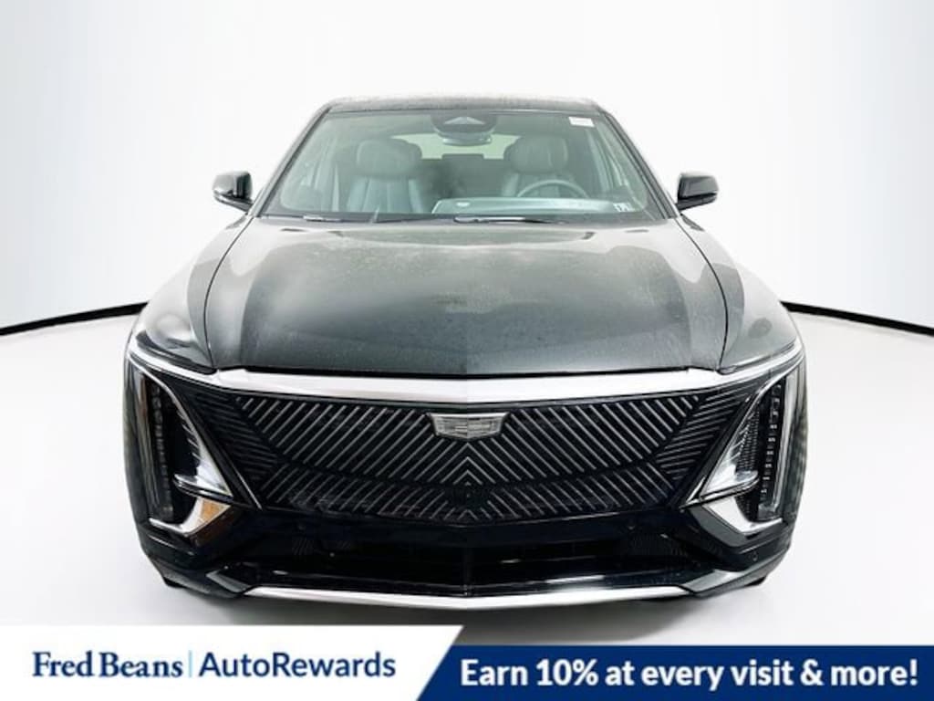 New 2025 CADILLAC LYRIQ Luxury 1 SUV