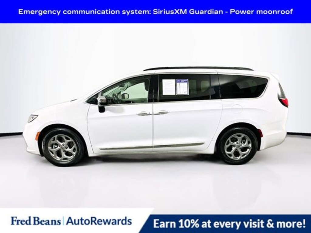 Used 2023 Chrysler Pacifica Limited