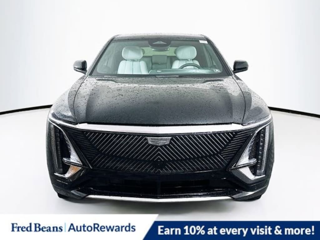 New 2025 CADILLAC LYRIQ Luxury 1 SUV