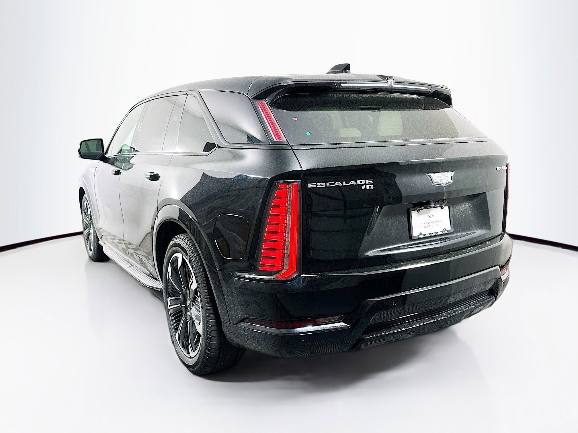 2025 Cadillac Escalade IQ Sport photo 4