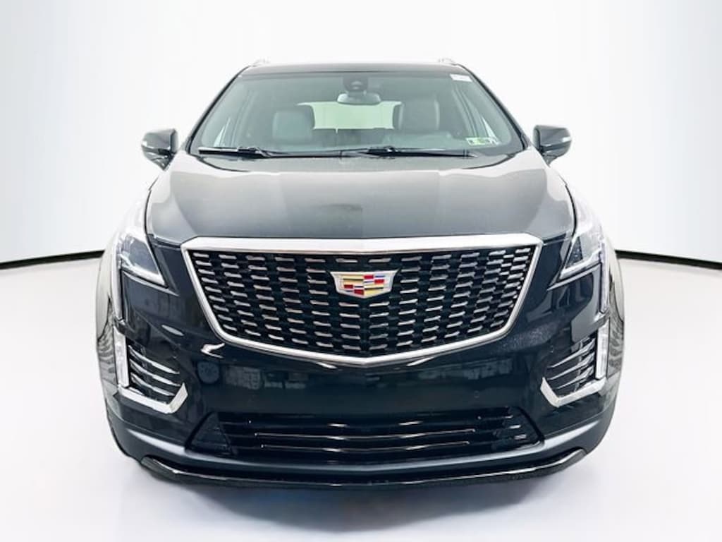 New 2026 CADILLAC XT5 Luxury SUV
