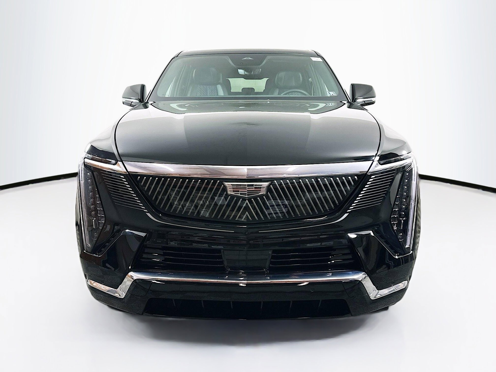 2025 Cadillac Escalade IQ Luxury photo 2