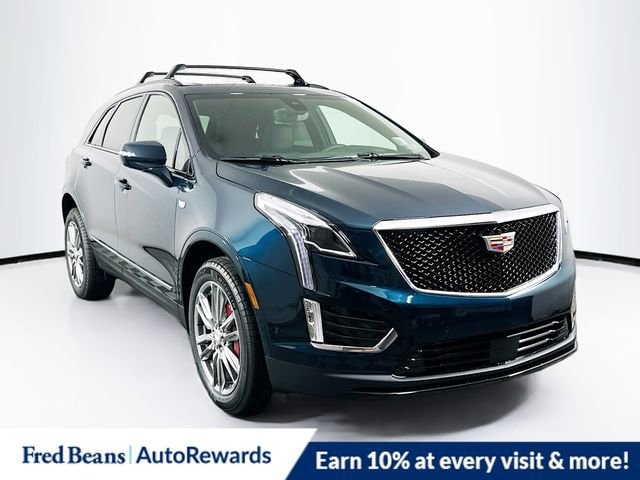 2026 Cadillac XT5 Sport's photo