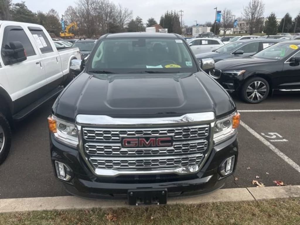 Used 2022 GMC Canyon Denali Truck