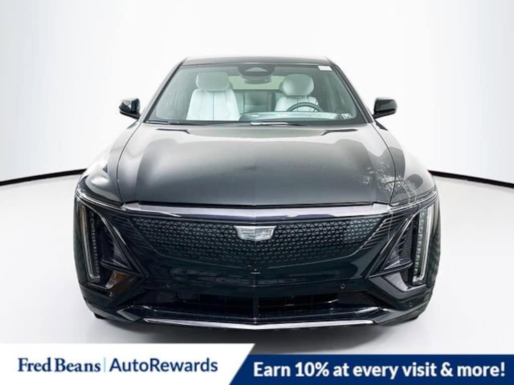 New 2025 CADILLAC LYRIQ Sport 1 SUV