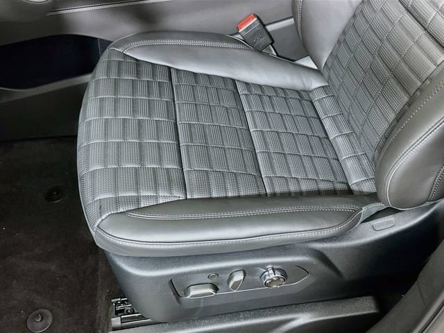 2026 Cadillac Escalade ESV Platinum Sport - Photo 21