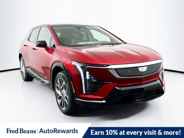 2025 Cadillac OPTIQ Luxury 1's photo