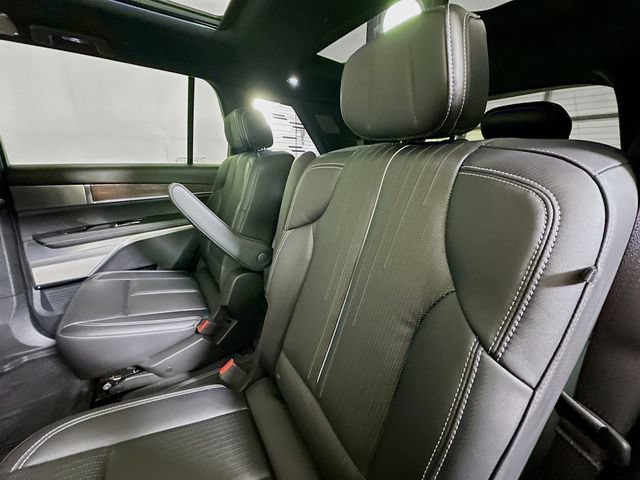 2026 Cadillac VISTIQ Sport - Photo 19