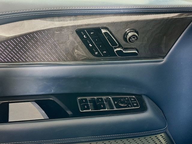 2025 Cadillac Escalade IQ Sport 2 - Photo 18