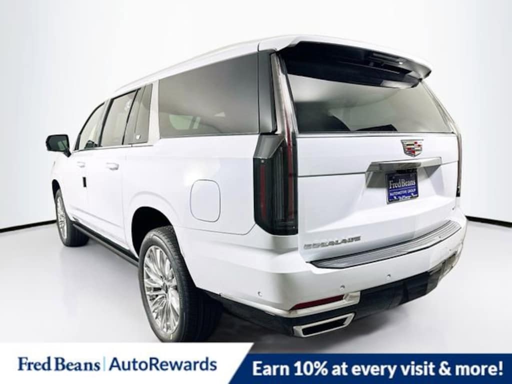 New 2026 CADILLAC Escalade ESV Luxury SUV