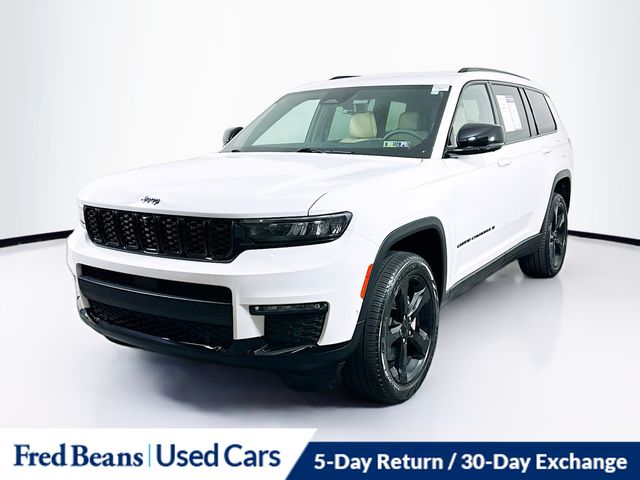 2023 Jeep Grand Cherokee Limited photo 3