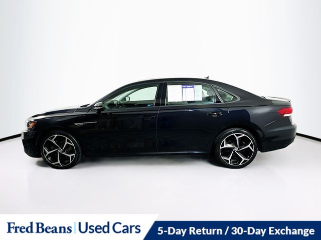 2020 Volkswagen Passat 2.0T R-Line photo 4