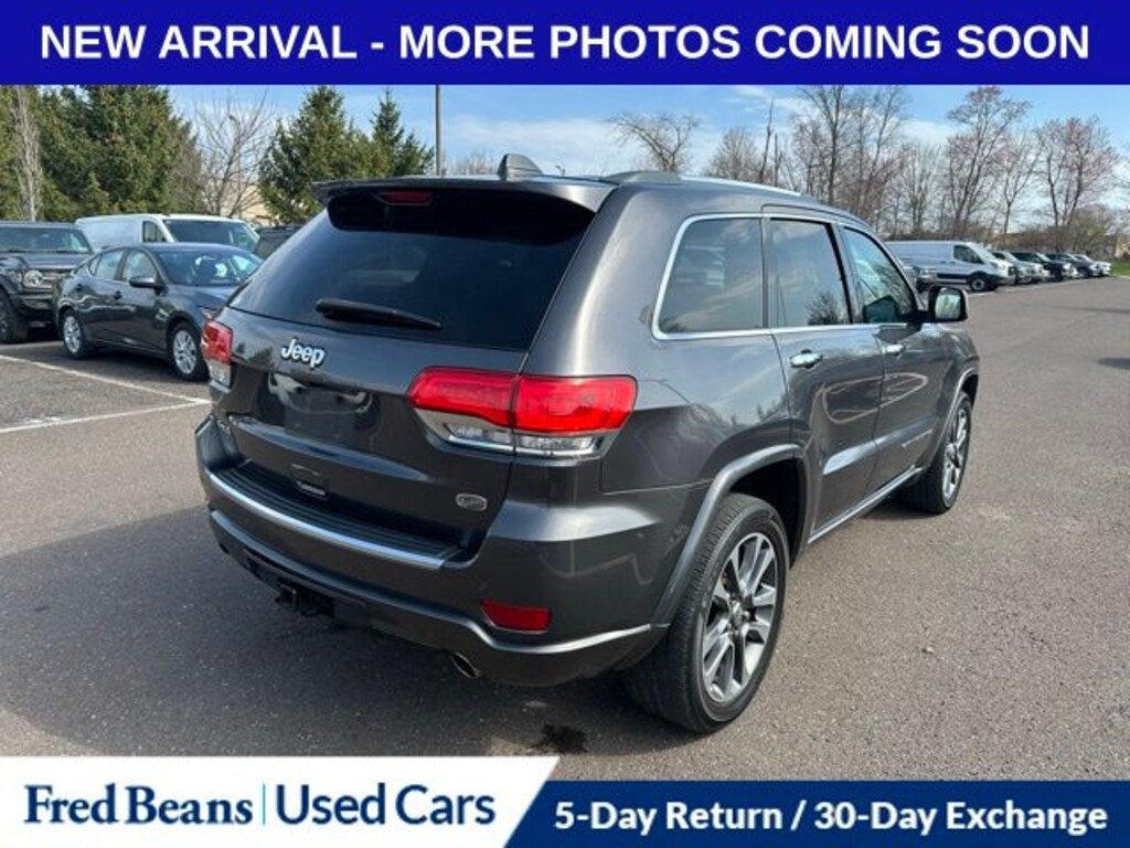 Used 2018 Jeep Grand Cherokee Overland SUV